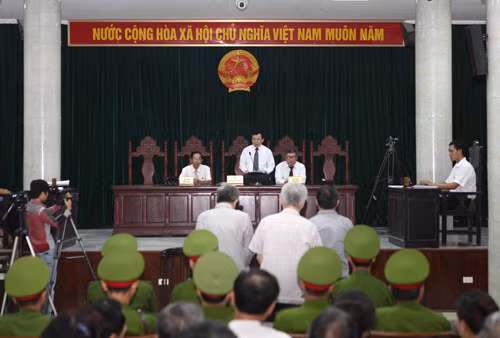 Lừa đảo qua dự án giãn dân phố cổ, lĩnh án 16 năm tù ảnh 1