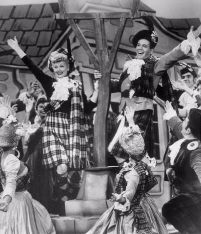 Ngôi sao hài kịch nổi tiếng Lucille Ball ảnh 2