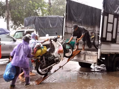 Mưa diện rộng ở Trung Bộ, đề phòng lũ quét, sạt lở đất ảnh 1