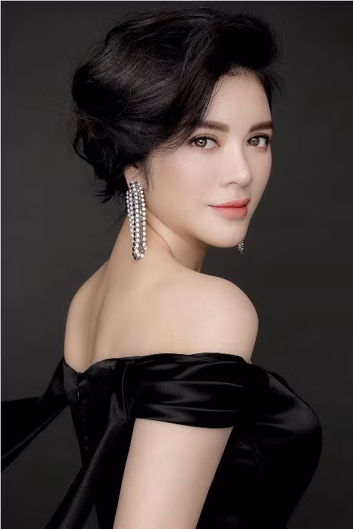 Lý Nhã Kỳ trở thành Công chúa châu Á ảnh 8