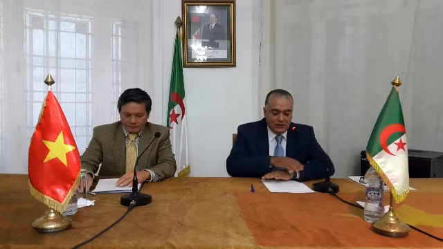 Giới thiệu kinh tế Việt Nam với doanh nghiệp Algeria ảnh 2