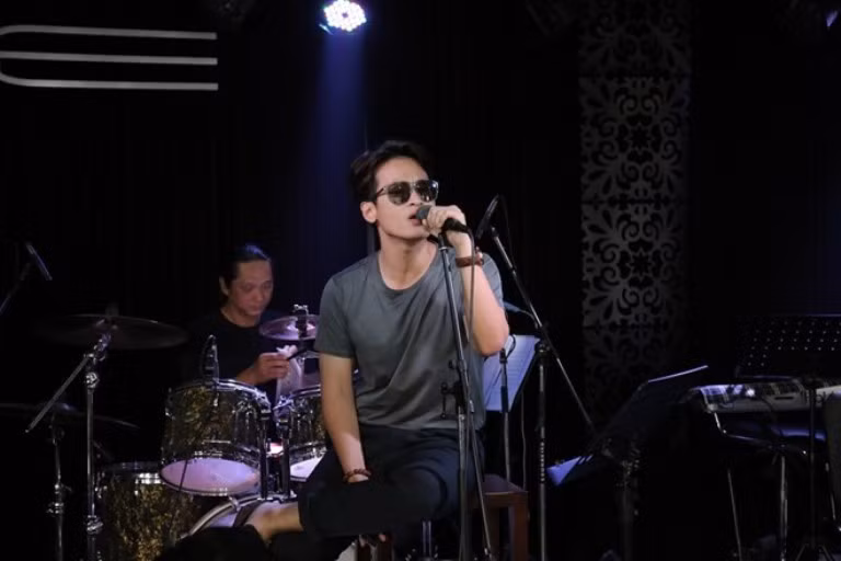 Hơi thở bolero ngập tràn trong "Duyên dáng Việt Nam 28" ảnh 4