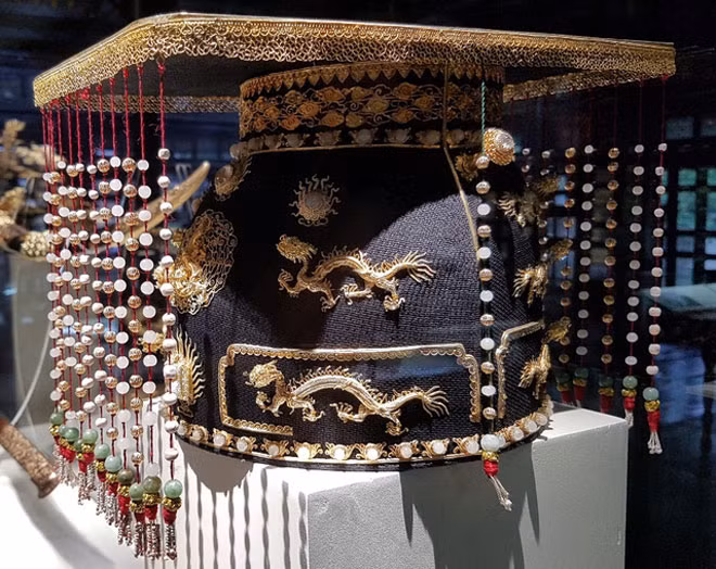Triển lãm "Bảo vật hoàng cung triều Nguyễn" ảnh 1