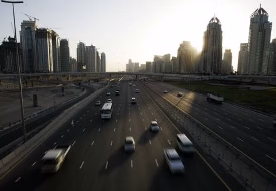 Người dân Dubai chạy xe bằng... dầu ăn ảnh 1