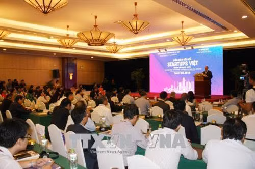 Quang cảnh Diễn đàn “Kết nối Startups Việt trong và ngoài nước”. Ảnh: Tiến Lực – TTXVN