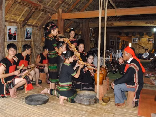Một lễ hội truyền thống của người Ê Đê