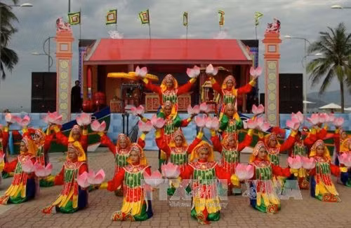 Festival biển Nha Trang - Khánh Hòa 2017: Độc đáo Lễ hội cầu ngư ở Khánh Hòa ảnh 3