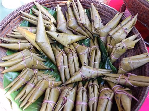 Bánh sừng trâu của người Cơ Tu ảnh 1