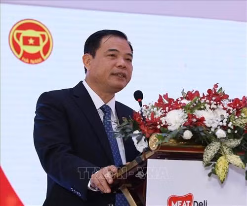 Bộ trưởng Bộ Nông nghiệp & Phát triển nông thôn Nguyễn Xuân Cường phát biểu tại lễ khánh thành. Ảnh: Vũ Sinh - TTXVN