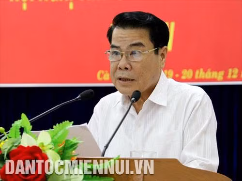 Đồng chí Dương Thanh Bình, Ủy viên BCH Trung ương Đảng, Bí thư Tỉnh ủy Cà Mau phát biểu chỉ đạo hội nghị