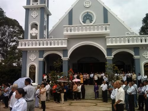 Đồng bào công giáo tại giáo xứ An Thái Trung, huyện Cái Bè, tỉnh Tiền Giang. Ảnh: btgcp.gov.vn