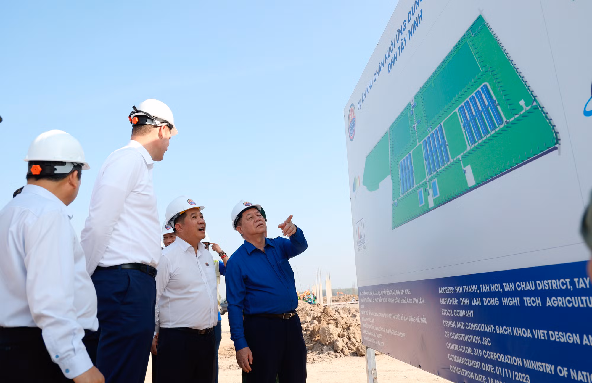 Trưởng Ban Tuyên giáo Trung ương Nguyễn Trọng Nghĩa dự các hoạt động tri ân tại Tây Ninh ảnh 6