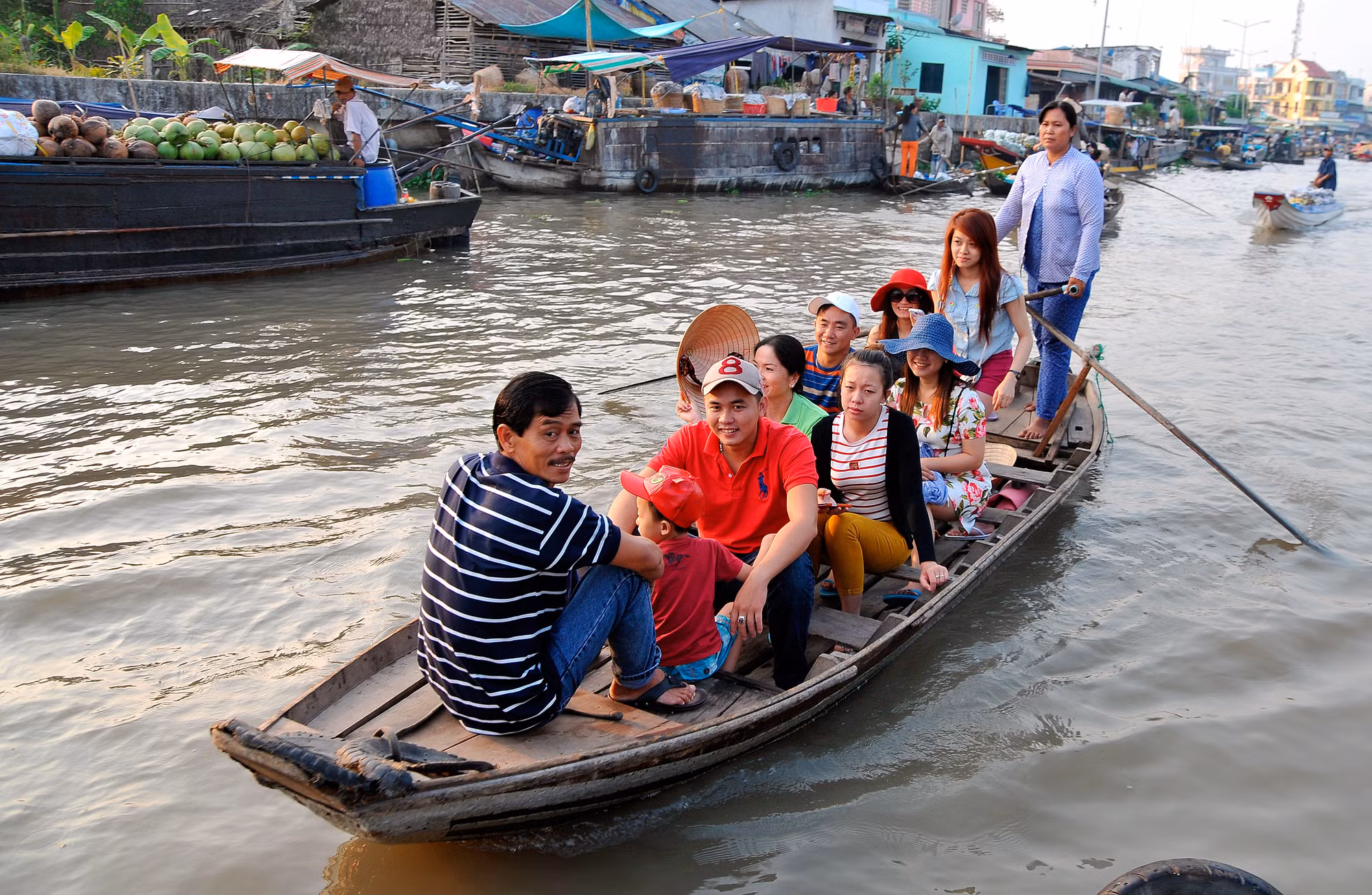 Chợ nổi Ngã Năm - điểm đến độc đáo vùng sông nước Nam bộ ảnh 5