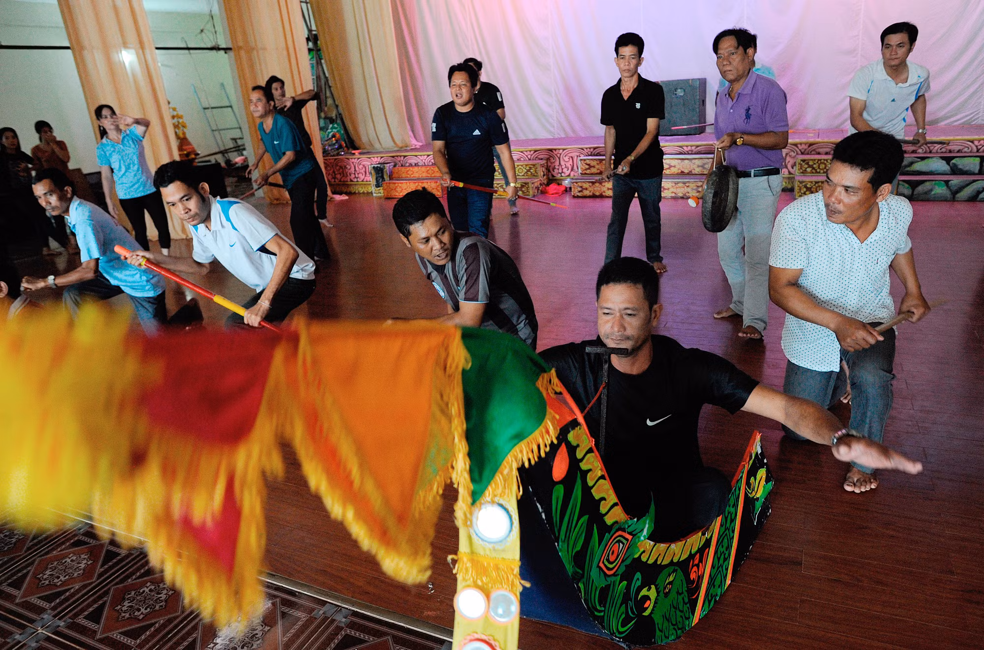 Đoàn nghệ thuật Khmer tỉnh Sóc Trăng - nơi bảo tồn phát huy dân ca, dân vũ Khmer ảnh 3