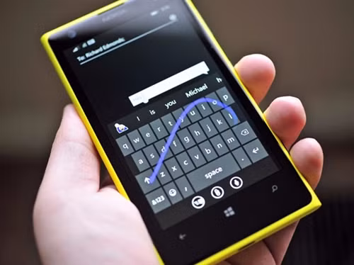 Microsoft chuẩn bị tung bàn phím siêu tốc vào iPhone ảnh 1