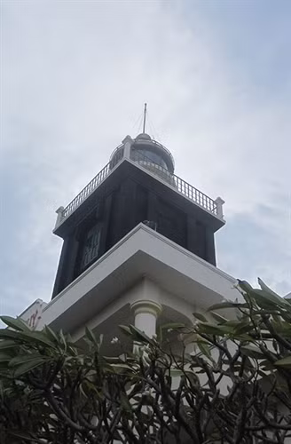 Ngọn Hải đăng Phú Quý