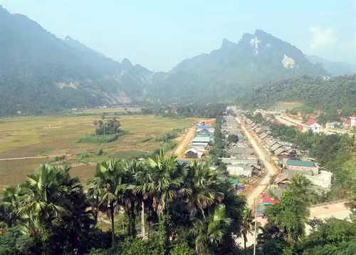 Một góc Trung tâm xã Lăng Can, huyện Lâm Bình.