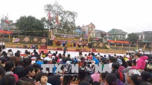 Quang cảnh lễ hội. Ảnh: Nhan Sinh- TTXVN