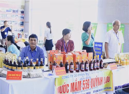 Sản phẩm nước mắm của Quỳnh Lưu - Nghệ An. Ảnh: Hoàng Hà