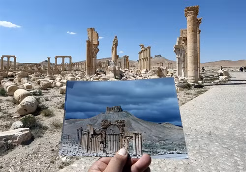 Một công trình kiến trúc lịch sử tại thành phố cổ Palmyra bị hư hại, ngày 14/3. . AFP/TTXVN