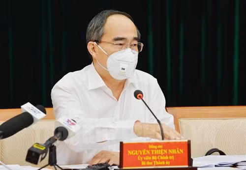 Bí thư Thành ủy Thành phố Hồ Chí Minh Nguyễn Thiện Nhân phát biểu tại một cuộc họp. Nguồn: thanhuytphcm.vn
