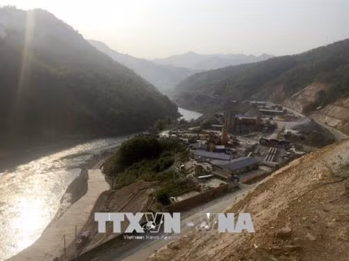 Dự án xây xựng nhà máy thủy điện Hồi Xuân chậm tiến độ. Ảnh: Nguyễn Nam - TTXVN
