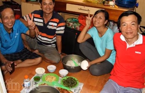 Cơm ngon, canh ngọt giữa biển Trường Sa ảnh 9