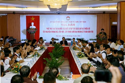 Quang cảnh buổi tọa đàm. Ảnh: Nguyễn Dân - TTXVN
