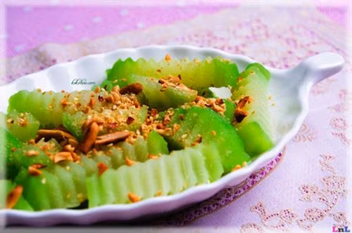 Công dụng thần kỳ bất ngờ từ quả su su cho sức khỏe ảnh 1
