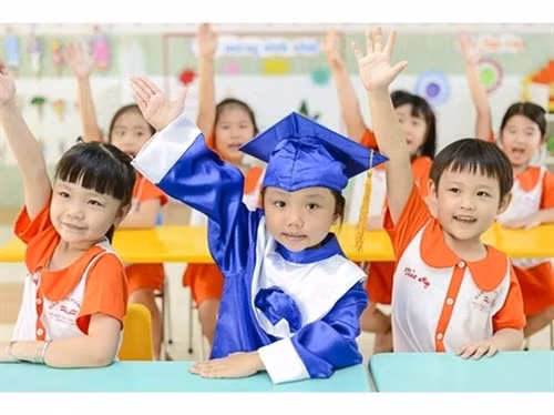 Trẻ em vùng cao có quyền tiếp cận giáo dục mầm non có chất lượng ảnh 1