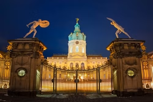 Lâu đài Schloss charlottenburg.
