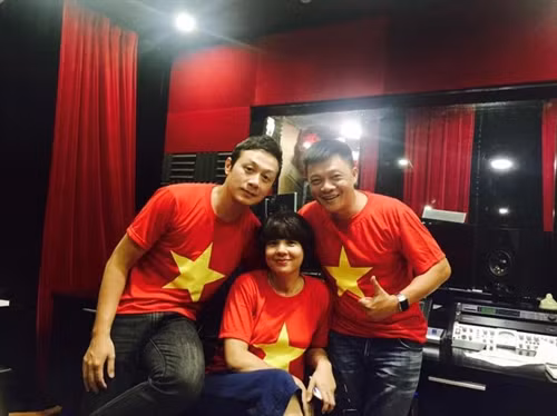 Nghệ sĩ Việt rực đỏ màu cờ với MV "Việt Nam quê hương tôi" ảnh 10