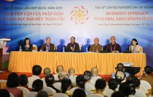 Quang cảnh hội thảo chuyên đề: “Cách tiếp cận của Phật giáo về giáo dục đạo đức toàn cầu”. Ảnh: Trọng Đạt - TTXVN