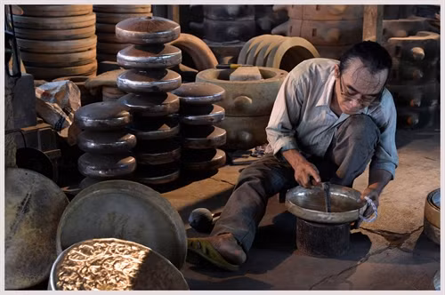 Chỉnh chiêng.