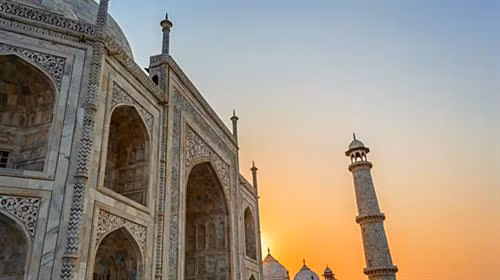 Đền Taj Mahal, biểu tượng của tình yêu vĩnh cửu ảnh 7