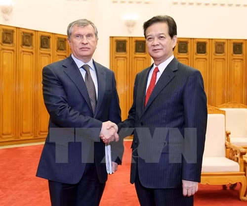 Thủ tướng Nguyễn Tấn Dũng tiếp ông I. Sechin, Chủ tịch Tập đoàn Rosneft trong chuyến thăm và làm việc tại Việt Nam tháng 3/2014.( Ảnh: Đức Tám/TTXVN)