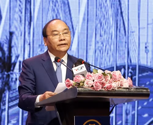 Thủ tướng Nguyễn Xuân Phúc phát biểu tại hội nghị. Ảnh: Thống Nhất- TTXVN