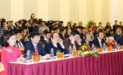 Các đại biểu tham gia Hội đàm đầu Xuân 2017 giữa 4 tỉnh biên giới (Việt Nam) và Khu tự trị dân tộc Choang – Quảng Tây (Trung Quốc) tại thành phố Hạ Long (Quảng Ninh). Ảnh: văn Đức- TTXVN