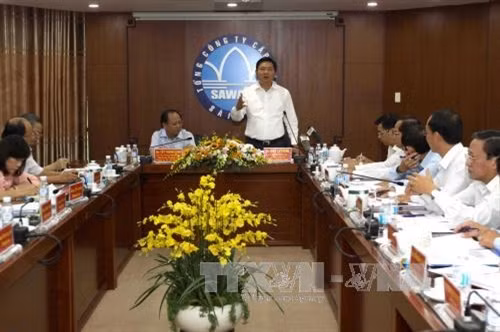 Bí thư Thành ủy Đinh La Thăng phát biểu tại buổi làm việc. Ảnh: Thanh Vũ – TTXVN