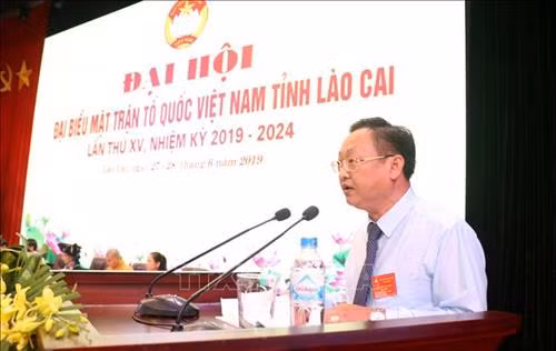 Ông Giàng Seo Vần, Chủ tịch Mặt trận Tổ quốc Việt Nam tỉnh Lào Cai phát biểu khai mạc đại hội. Ảnh: Quốc Khánh - TTXVN