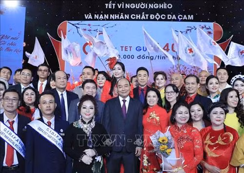 Thủ tướng Nguyễn Xuân Phúc và các đại biểu. Ảnh: Thống Nhất –TTXVN
