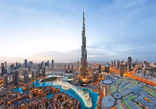 Thuộc nhóm các quốc gia giàu nhất thế giới nhưng UAE vẫn phải khuyến khích người dân tiết kiệm điện. Ảnh: news.zing.vn