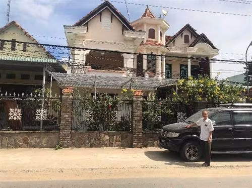 Cơ ngơi bạc tỷ của lão nông Phạm Ngọc Thành, ở thôn Hòa Thạch, xã Đại Quang, Đại Lộc, Quảng Nam. Ảnh: danviet.vn