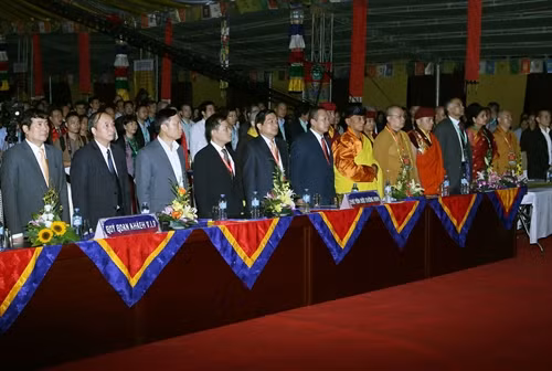 Các đại biểu dự lễ khai mạc. Ảnh: Nguyễn Dân – TTXVN