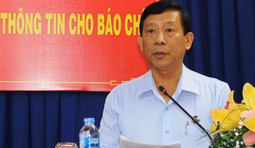 Giám đốc Sở Thông tin và Truyền thông tỉnh Long An Nguyễn Bá Luân phát biểu tại hội nghị tập huấn. Nguồn: Báo Long An online