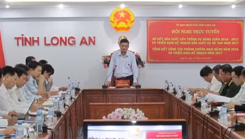 Phó Chủ tịch UBND tỉnh - Phạm Văn Cảnh chủ trì hội nghị