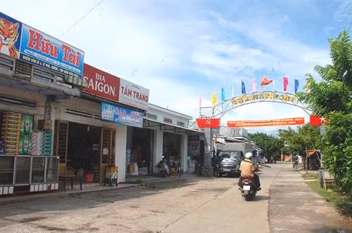 Thôn Tân Lập, xã Tam Hải ngày càng khang trang với đường bê tông nối liền các xóm. Ảnh : baomoi.com