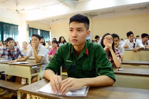 Có nên thi trắc nghiệm từ năm 2017? ảnh 1