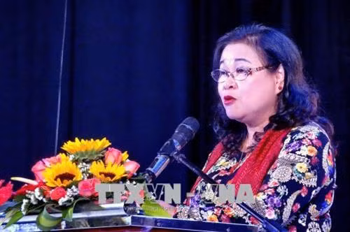 Bà Nguyễn Thị Ngọc Dung, Chủ tịch Hội hữu nghị Việt Nam – Pháp Thành phố Hồ Chí Minh, phát biểu tại lễ khai mạc Tuần lễ văn hóa hữu nghị Việt Nam – Pháp năm 2018. Ảnh : Thế Anh-TTXVN