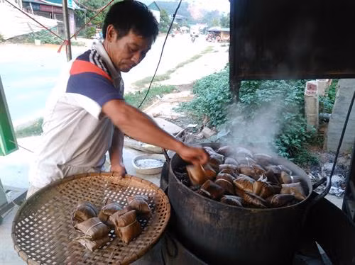 Bánh gai ở Hát Lót ảnh 1